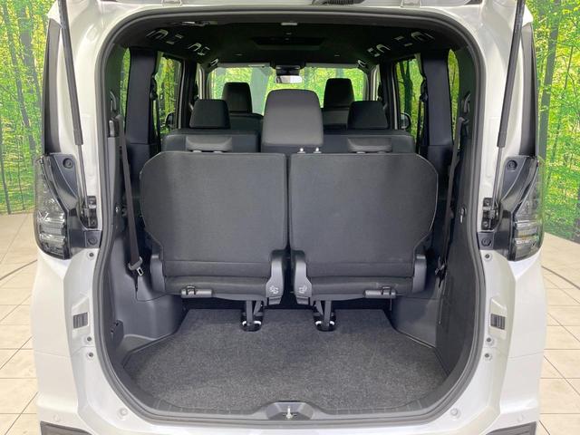 ヴォクシー ハイブリッドＳ－Ｇ　禁煙車　１０．５型ディスプレイオーディオ　両側電動スライドドア　バックカメラ　衝突軽減装置　レーダークルーズ　コーナーセンサー　スマートキー　ＬＥＤヘッド　ＥＴＣ２．０　オートハイビーム　車線逸脱警報（50枚目）