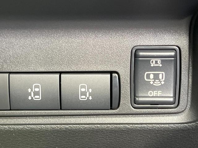 セレナ ｅ－パワー　ハイウェイスターＶ　登録済未使用車　純正１２．３型ナビ　両側電動スライドドア　プロパイロット　全周囲カメラ　衝突軽減装置　コーナーセンサー　スマートキー　ＬＥＤヘッド　ＥＴＣ２．０　オートハイビーム　オートライト（5枚目）