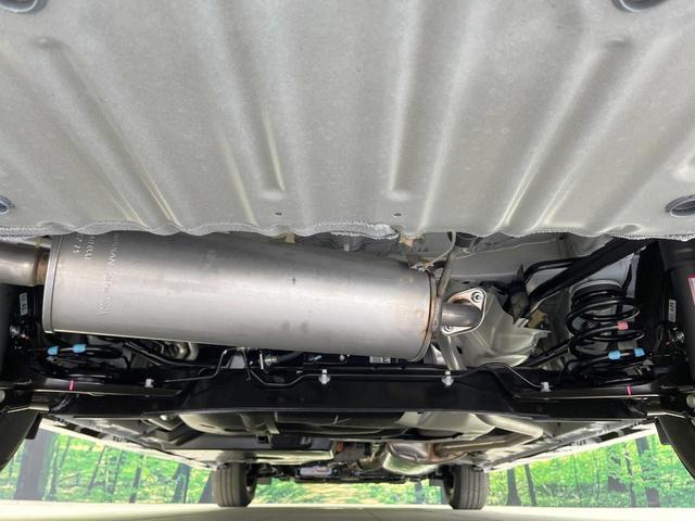 セレナ ｅ－パワー　ハイウェイスターＶ　登録済未使用車　純正１２．３型ナビ　両側電動スライドドア　プロパイロット　全周囲カメラ　衝突軽減装置　コーナーセンサー　スマートキー　ＬＥＤヘッド　ＥＴＣ２．０　オートハイビーム　オートライト（19枚目）