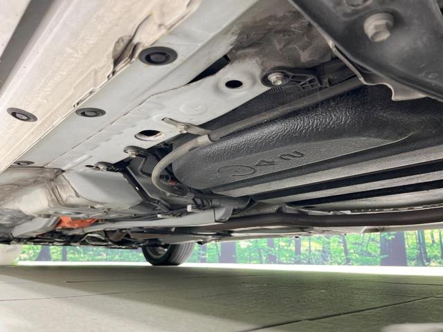 シエンタ ハイブリッドＧ　禁煙車　純正ナビ　モデリスタエアロ　バックカメラ　衝突軽減装置　両側電動スライドドア　シートヒーター　ＬＥＤヘッド　ＥＴＣ　オートハイビーム　オートライト　オートエアコン　純正１６インチＡＷ（21枚目）