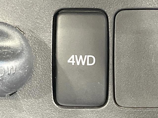 ハイゼットトラック スタンダードＳＡＩＩＩｔ　禁煙車　４ＷＤ　５ＭＴ　衝突軽減装置　ＬＥＤヘッド　横滑り防止装置　ＡＢＳ　トラクションコントロール　衝突安全ボディ（4枚目）