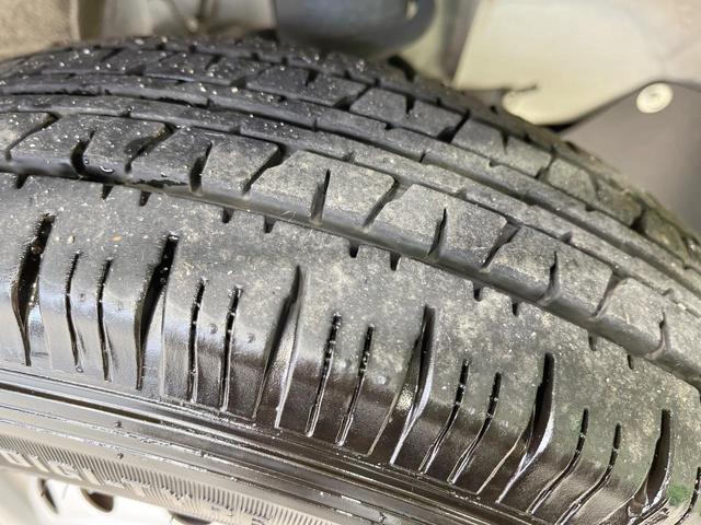 ハイゼットトラック スタンダードＳＡＩＩＩｔ　禁煙車　４ＷＤ　５ＭＴ　衝突軽減装置　ＬＥＤヘッド　横滑り防止装置　ＡＢＳ　トラクションコントロール　衝突安全ボディ（24枚目）