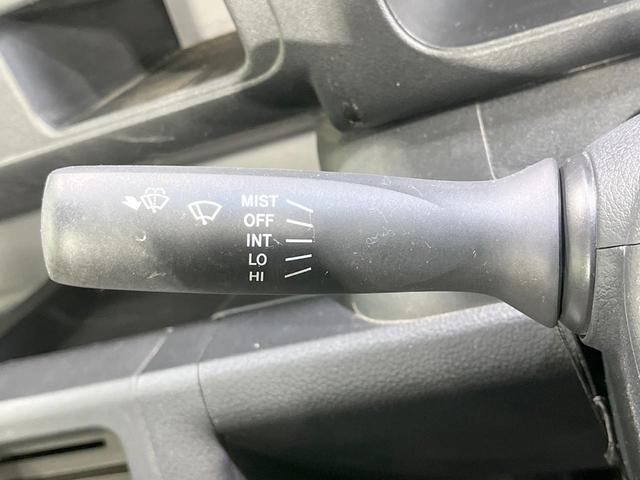 ハイゼットトラック スタンダードＳＡＩＩＩｔ　禁煙車　４ＷＤ　５ＭＴ　衝突軽減装置　ＬＥＤヘッド　横滑り防止装置　ＡＢＳ　トラクションコントロール　衝突安全ボディ（33枚目）