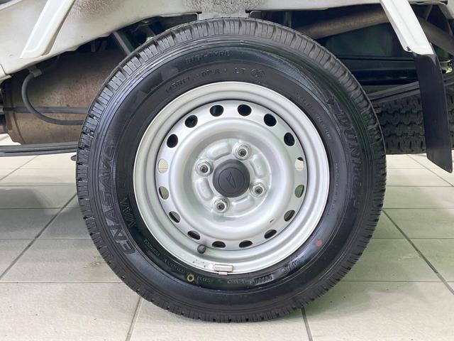 ハイゼットトラック スタンダードＳＡＩＩＩｔ　禁煙車　４ＷＤ　５ＭＴ　衝突軽減装置　ＬＥＤヘッド　横滑り防止装置　ＡＢＳ　トラクションコントロール　衝突安全ボディ（44枚目）