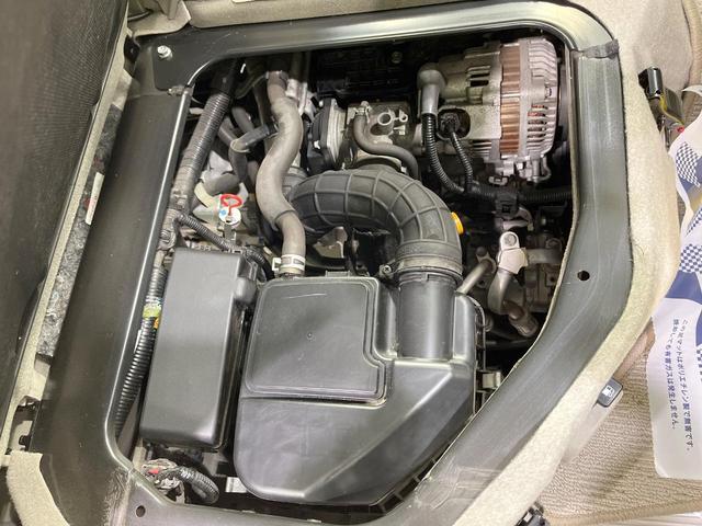 ＮＶ１００クリッパーリオ Ｇ　禁煙車　４ＷＤ　ターボ　両側電動スライドドア　純正ナビ　バックカメラ　衝突軽減装置　シートヒーター　ＨＩＤヘッド　ＥＴＣ　オートライト　オートエアコン　ＣＤ／ＤＶＤ再生　Ｂｌｕｅｔｏｏｔｈ（57枚目）