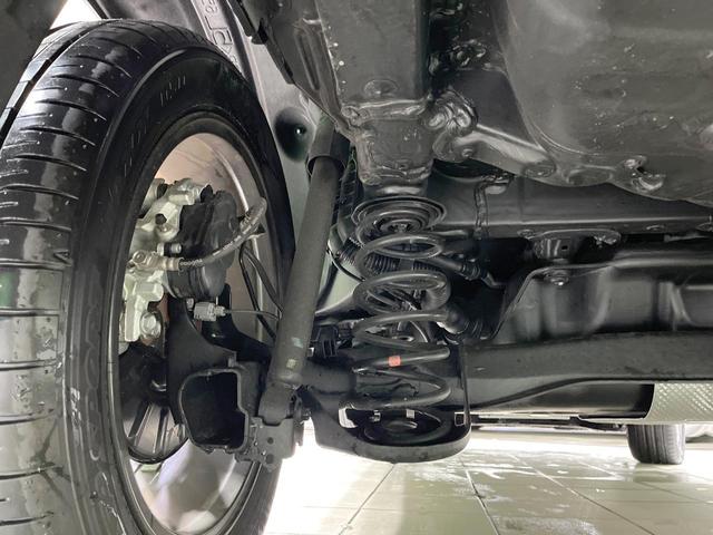 カローラクロス Ｚ　禁煙車　純正８型ディスプレイオーディオ　バックカメラ　衝突軽減装置　レーダークルーズ　電動リアゲート　パワーシート　シートヒーター　コーナーセンサー　ＬＥＤヘッド　オートハイビーム　ルーフレール（21枚目）