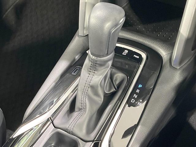 カローラクロス Ｚ　禁煙車　純正８型ディスプレイオーディオ　バックカメラ　衝突軽減装置　レーダークルーズ　電動リアゲート　パワーシート　シートヒーター　コーナーセンサー　ＬＥＤヘッド　オートハイビーム　ルーフレール（24枚目）