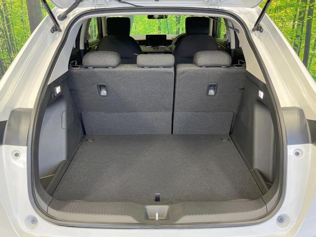 ヴェゼル Ｇ　登録済未使用車　４ＷＤ　寒冷地仕様　衝突軽減装置　レーダークルーズ　シートヒーター　レーンアシスト　コーナーセンサー　ＬＥＤヘッド　オートハイビーム　オートライト　オートエアコン　スマートキー（42枚目）