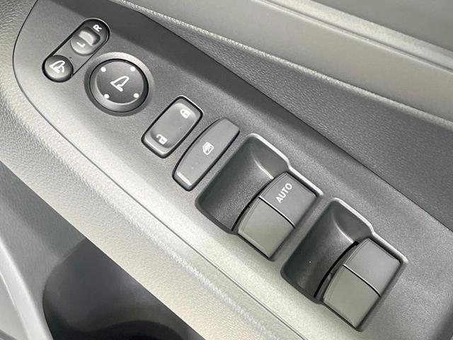 ヴェゼル Ｇ　登録済未使用車　４ＷＤ　寒冷地仕様　衝突軽減装置　レーダークルーズ　シートヒーター　レーンアシスト　コーナーセンサー　ＬＥＤヘッド　オートハイビーム　オートライト　オートエアコン　スマートキー（43枚目）