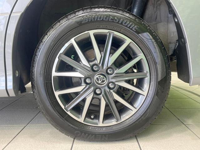 ヴォクシー ＺＳ　煌　禁煙車　４ＷＤ　両側電動スライド　純正９型ナビ　バックカメラ　寒冷地仕様　スマートキー　ＥＴＣ　ＬＥＤヘッド　オートライト　デュアルオートエアコン　純正１６インチアルミ　リアオートエアコン（57枚目）