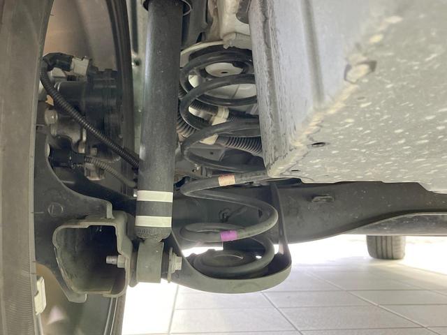 ヤリスクロス ハイブリッドＺ　禁煙車　純正８型ディスプレイオーディオ　全周囲カメラ　衝突軽減装置　レーダークルーズ　電動リアゲート　ハーフレザーシート　パワーシート　シートヒーター　ドラレコ　ＬＥＤヘッド　ＥＴＣ　オートハイビーム（20枚目）