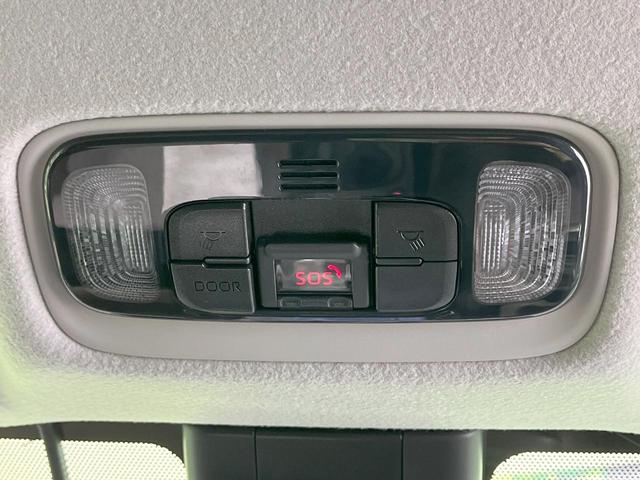 ヤリスクロス ハイブリッドＺ　禁煙車　純正８型ディスプレイオーディオ　全周囲カメラ　衝突軽減装置　レーダークルーズ　電動リアゲート　ハーフレザーシート　パワーシート　シートヒーター　ドラレコ　ＬＥＤヘッド　ＥＴＣ　オートハイビーム（37枚目）