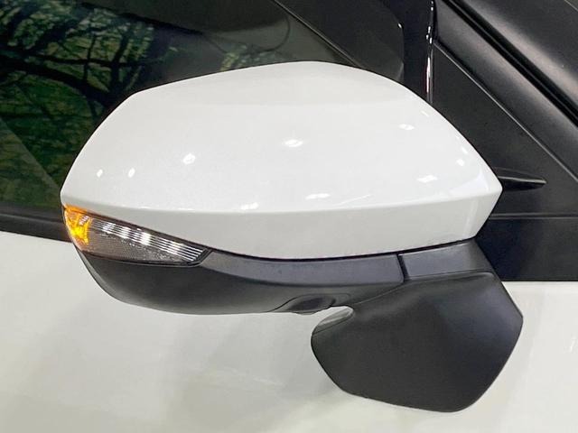 ヤリスクロス ハイブリッドＺ　禁煙車　純正８型ディスプレイオーディオ　全周囲カメラ　衝突軽減装置　レーダークルーズ　電動リアゲート　ハーフレザーシート　パワーシート　シートヒーター　ドラレコ　ＬＥＤヘッド　ＥＴＣ　オートハイビーム（51枚目）