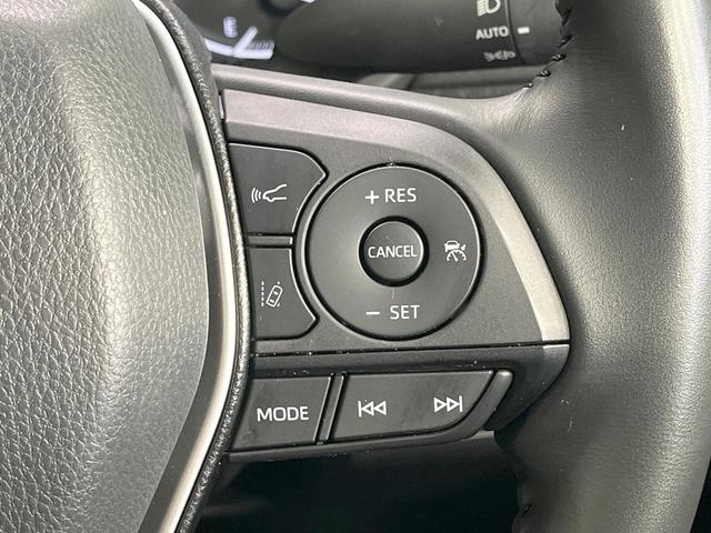 ハリアー S 禁煙車 8型ディスプレーオーディオ バックカメラ 衝突軽減装置 レーダークルーズ コーナーセンサー スマートキー LEDヘッド ETC2.0 オートライト デュアルエアコン 純正17インチアルミ(6枚目)