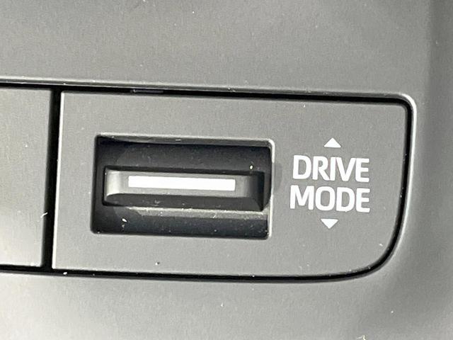 ハリアー S 禁煙車 8型ディスプレーオーディオ バックカメラ 衝突軽減装置 レーダークルーズ コーナーセンサー スマートキー LEDヘッド ETC2.0 オートライト デュアルエアコン 純正17インチアルミ(36枚目)