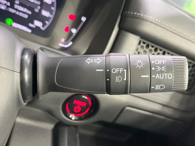 ステップワゴン e:HEVスパーダ 禁煙車 衝突軽減装置 後席モニター 純正11型ナビ 両側電動スライド バックカメラ レーダークルーズ LEDヘッド ETC ドラレコ ブラインドスポットモニター ハーフレザーシート(31枚目)