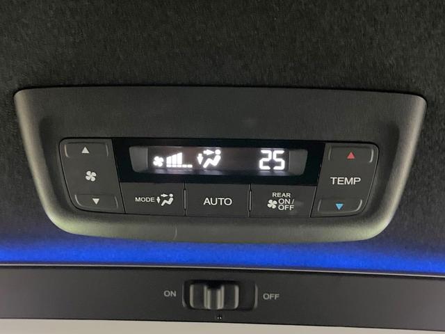 ステップワゴン e:HEVスパーダ 禁煙車 衝突軽減装置 後席モニター 純正11型ナビ 両側電動スライド バックカメラ レーダークルーズ LEDヘッド ETC ドラレコ ブラインドスポットモニター ハーフレザーシート(42枚目)