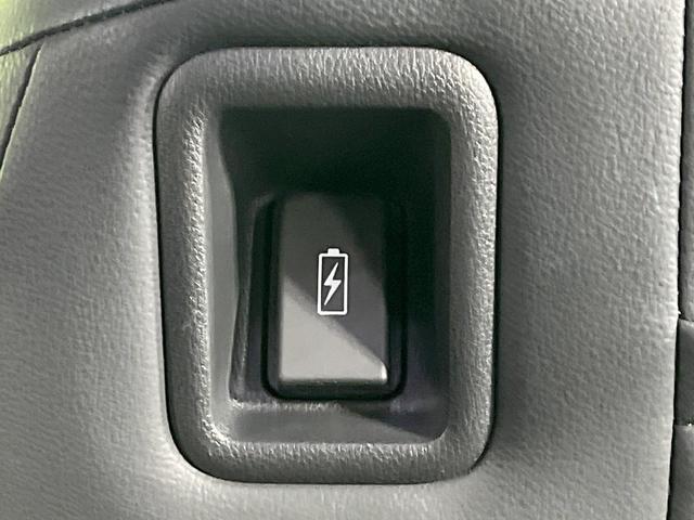 ステップワゴン e:HEVスパーダ 禁煙車 衝突軽減装置 後席モニター 純正11型ナビ 両側電動スライド バックカメラ レーダークルーズ LEDヘッド ETC ドラレコ ブラインドスポットモニター ハーフレザーシート(44枚目)
