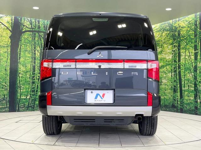 デリカD:5 P 禁煙車 4WD 衝突軽減装置 純正10型ナビ 両側電動スライド 全周囲カメラ レーダークルーズ ステアリングヒーター シートヒーター ブラインドスポットモニター ETC ドラレコ パワーバックドア(16枚目)