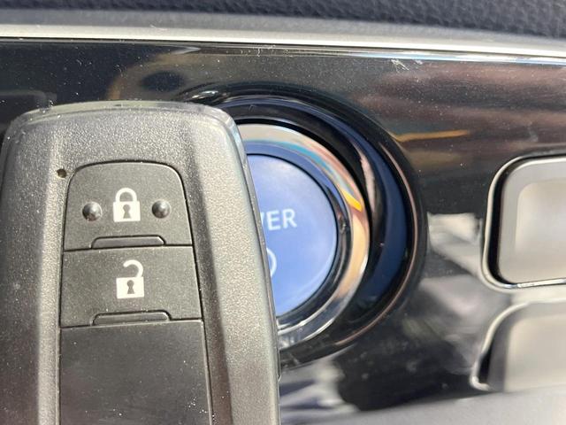 プリウス Sツーリングセレクション 禁煙車 純正9型ナビ 4WD バックカメラ 衝突軽減装置 レーダークルーズ ドラレコ スマートキー LEDヘッド ETC2.0 オートハイビーム オートライト オートエアコン(32枚目)