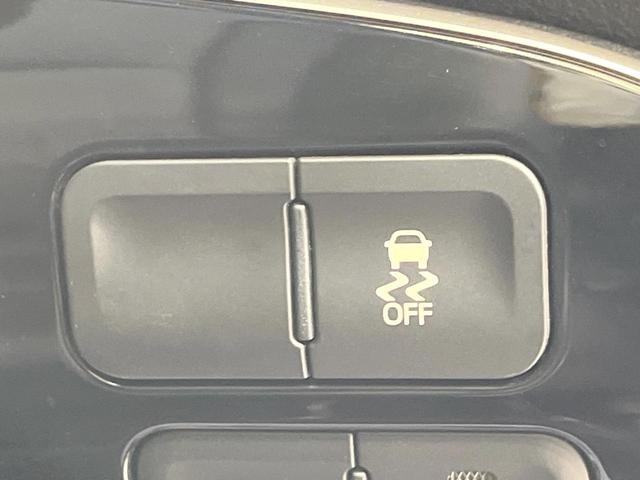 プリウス Sツーリングセレクション 禁煙車 純正9型ナビ 4WD バックカメラ 衝突軽減装置 レーダークルーズ ドラレコ スマートキー LEDヘッド ETC2.0 オートハイビーム オートライト オートエアコン(35枚目)