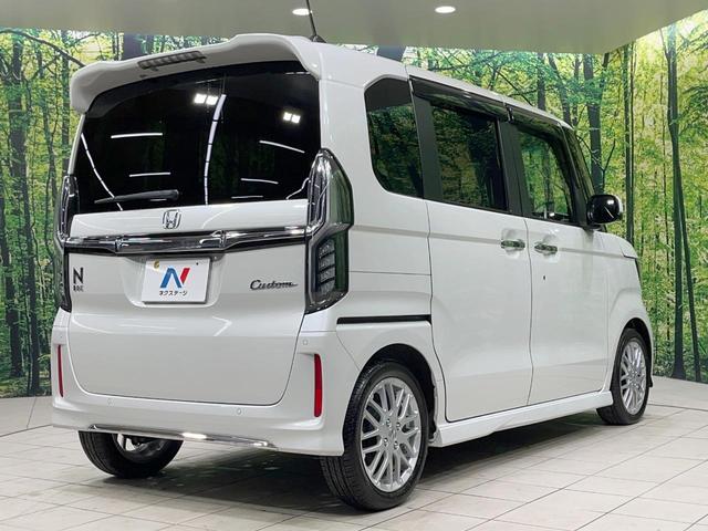 N-BOXカスタム Lターボ 禁煙車 ターボ 両側電動スライド SDナビ バックカメラ 衝突被害軽減 レーダークルーズ ハーフレザーシート ドラレコ コーナーセンサー スマートキー LEDヘッド ETC オートマチックハイビーム(17枚目)