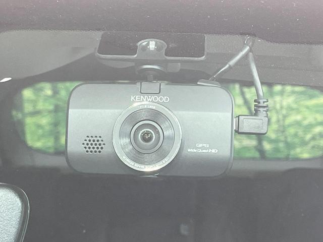 ZR-V e:HEV Z 禁煙車 純正9型ナビ 4WD 全周囲カメラ 寒冷地仕様 衝突軽減装置 レーダークルーズ BOSEサウンド 電動リアゲート レザーシート ドラレコ スマートキー LEDヘッド ETC2.0(27枚目)