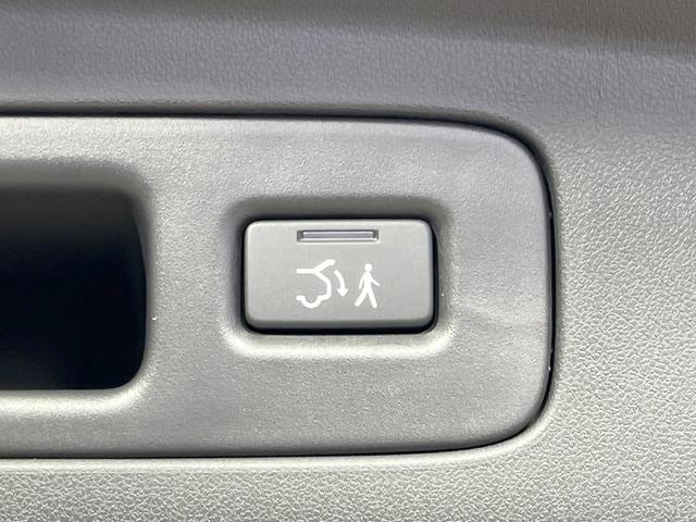 ZR-V e:HEV Z 禁煙車 純正9型ナビ 4WD 全周囲カメラ 寒冷地仕様 衝突軽減装置 レーダークルーズ BOSEサウンド 電動リアゲート レザーシート ドラレコ スマートキー LEDヘッド ETC2.0(38枚目)