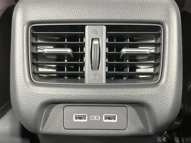 ZR-V e:HEV Z 禁煙車 純正9型ナビ 4WD 全周囲カメラ 寒冷地仕様 衝突軽減装置 レーダークルーズ BOSEサウンド 電動リアゲート レザーシート ドラレコ スマートキー LEDヘッド ETC2.0(42枚目)