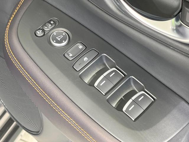 ZR-V e:HEV Z 禁煙車 純正9型ナビ 4WD 全周囲カメラ 寒冷地仕様 衝突軽減装置 レーダークルーズ BOSEサウンド 電動リアゲート レザーシート ドラレコ スマートキー LEDヘッド ETC2.0(58枚目)