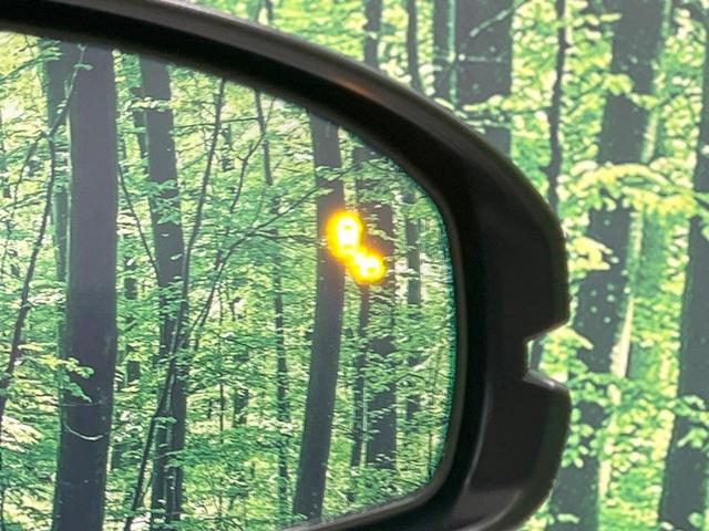 ZR-V e:HEV Z 禁煙車 純正9型ナビ 4WD 全周囲カメラ 寒冷地仕様 衝突軽減装置 レーダークルーズ BOSEサウンド 電動リアゲート レザーシート ドラレコ スマートキー LEDヘッド ETC2.0(61枚目)