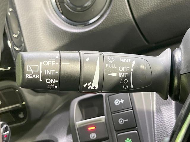 N-BOXカスタム L 禁煙車 純正8型ナビ 衝突軽減装置 レーダークルーズ シートヒーター ドラレコ ETC バックカメラ Bluetooth再生 フルセグTV 車線逸脱警報 スマートキー 片側電動スライド(32枚目)