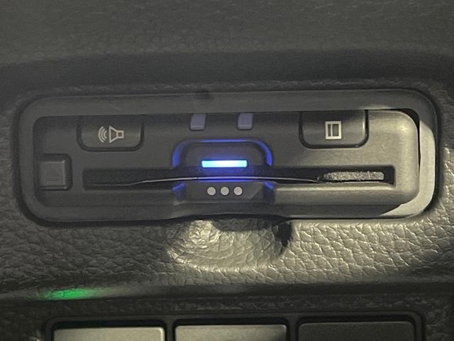 N-BOXカスタム L 禁煙車 純正8型ナビ 衝突軽減装置 レーダークルーズ シートヒーター ドラレコ ETC バックカメラ Bluetooth再生 フルセグTV 車線逸脱警報 スマートキー 片側電動スライド(37枚目)