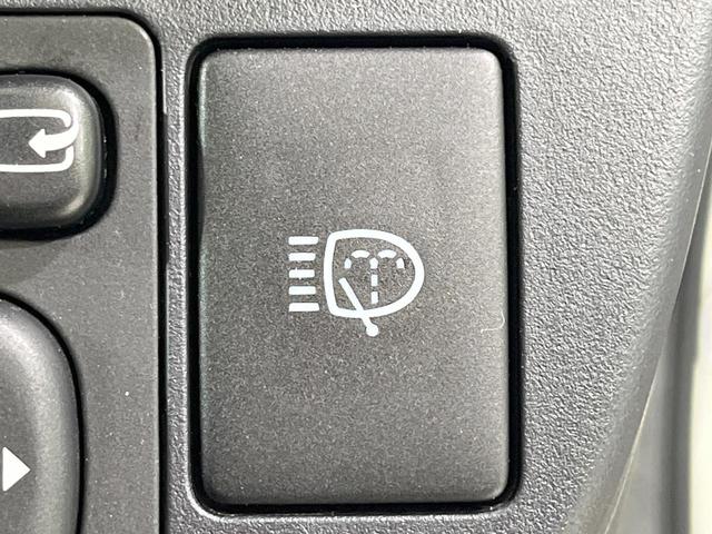 アクア G 禁煙車 メモリーナビ スマートキー LEDヘッド オートライト オートエアコン Bluetooth CD DVD再生 フルセグ プライバシーガラス 電動格納ミラー(7枚目)