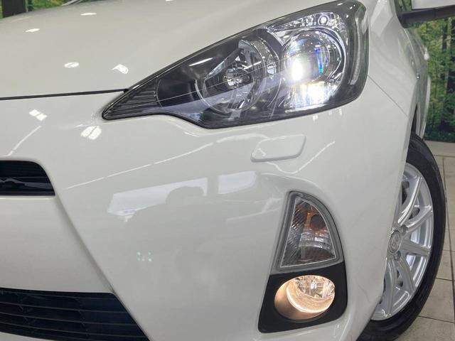 アクア G 禁煙車 メモリーナビ スマートキー LEDヘッド オートライト オートエアコン Bluetooth CD DVD再生 フルセグ プライバシーガラス 電動格納ミラー(12枚目)