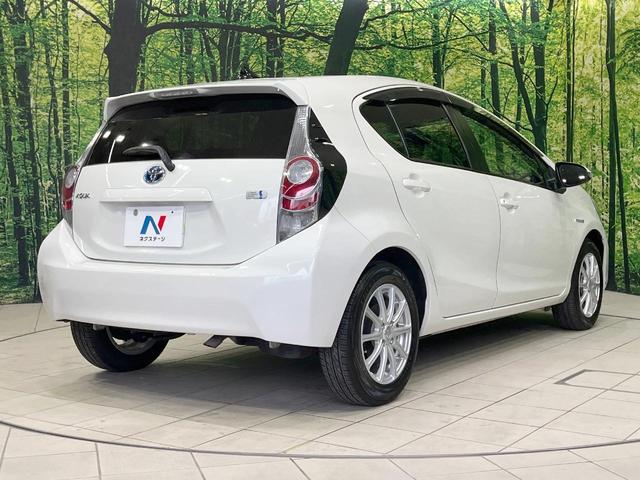 アクア G 禁煙車 メモリーナビ スマートキー LEDヘッド オートライト オートエアコン Bluetooth CD DVD再生 フルセグ プライバシーガラス 電動格納ミラー(17枚目)