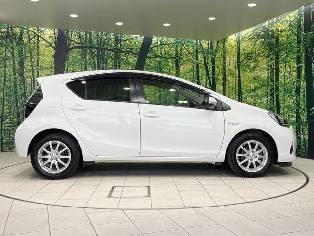 アクア G 禁煙車 メモリーナビ スマートキー LEDヘッド オートライト オートエアコン Bluetooth CD DVD再生 フルセグ プライバシーガラス 電動格納ミラー(44枚目)