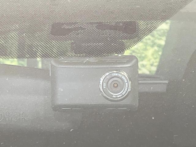 アクア S 禁煙車 ドラレコ スマートキー ビルトインETC オートライト オートエアコン CD 横滑り防止装置 ステアリングスイッチ 電動格納ミラー プライバシーガラス(3枚目)