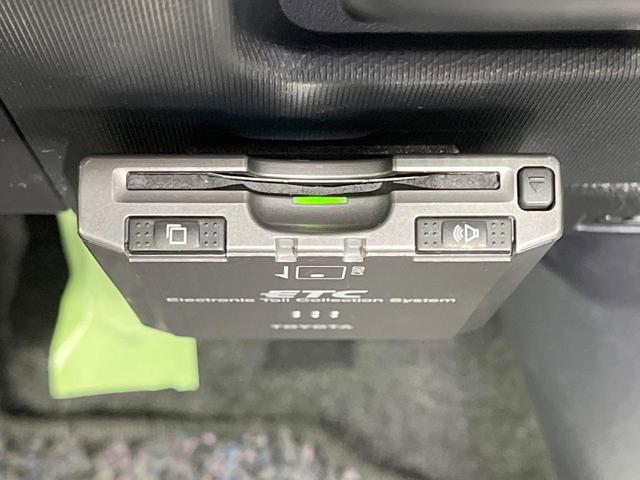 アクア S 禁煙車 SDナビ ETC 寒冷地仕様 オートエアコン スマートキー CD再生 オートライト 盗難防止システム 電動格納ミラー プライバシーガラス 横滑り防止(4枚目)