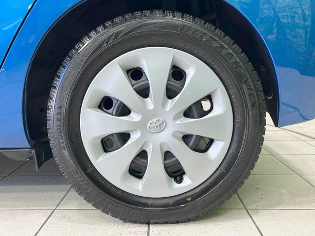 アクア S 禁煙車 SDナビ ETC 寒冷地仕様 オートエアコン スマートキー CD再生 オートライト 盗難防止システム 電動格納ミラー プライバシーガラス 横滑り防止(49枚目)