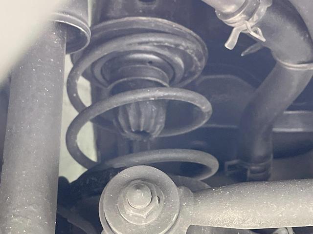 アルトラパン モード　禁煙車　４ＷＤ　純正ナビ　全周囲カメラ　衝突軽減装置　前席シートヒーター　ＨＩＤヘッド　オートエアコン　Ｂｌｕｅｔｏｏｔｈ　オートライト　純正革巻きステアリング　アイドリングストップ（23枚目）