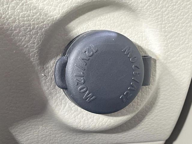 アルトラパン モード　禁煙車　４ＷＤ　純正ナビ　全周囲カメラ　衝突軽減装置　前席シートヒーター　ＨＩＤヘッド　オートエアコン　Ｂｌｕｅｔｏｏｔｈ　オートライト　純正革巻きステアリング　アイドリングストップ（51枚目）