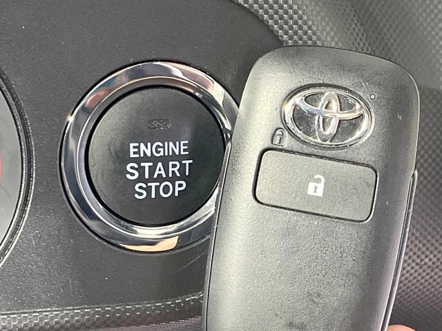 ライズ X 禁煙車 4WD 衝突軽減装置 LEDヘッド 寒冷地仕様 前席シートヒーター オートハイビーム クリアランスソナー スマートキー オートライト オーディオプレーヤー 電動格納ミラー 盗難防止装置(6枚目)