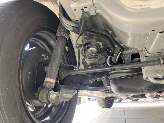 ライズ X 禁煙車 4WD 衝突軽減装置 LEDヘッド 寒冷地仕様 前席シートヒーター オートハイビーム クリアランスソナー スマートキー オートライト オーディオプレーヤー 電動格納ミラー 盗難防止装置(23枚目)