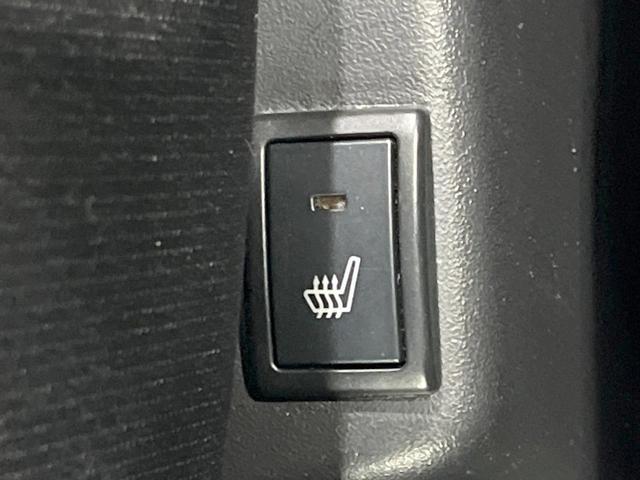 クロスビー ハイブリッドMZ 禁煙車 4WD ターボ 2トーン 衝突軽減装置 純正8型ナビ 全周囲カメラ シートヒーター クルーズコントロール LEDヘッド クリアランスソナー ETC ドラレコ パドルシフト ダウンヒルアシスト(7枚目)