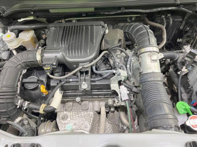 クロスビー ハイブリッドMZ 禁煙車 4WD ターボ 2トーン 衝突軽減装置 純正8型ナビ 全周囲カメラ シートヒーター クルーズコントロール LEDヘッド クリアランスソナー ETC ドラレコ パドルシフト ダウンヒルアシスト(18枚目)