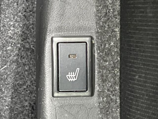 クロスビー ハイブリッドMZ 禁煙車 4WD ターボ 2トーン 衝突軽減装置 純正8型ナビ 全周囲カメラ シートヒーター クルーズコントロール LEDヘッド クリアランスソナー ETC ドラレコ パドルシフト ダウンヒルアシスト(31枚目)