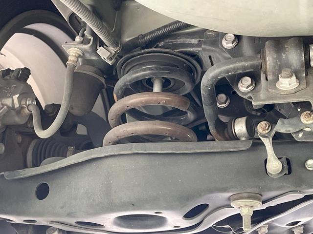 ハリアーハイブリッド プレミアム スタイルモーヴ 禁煙車 4WD モデリスタエアロ 衝突軽減装置 BIG-X9型ナビ バックカメラ ETC パワーバックドア クルーズコントロール ハーフレザーシート パワーシート 前席シートヒーター スマートキー(23枚目)