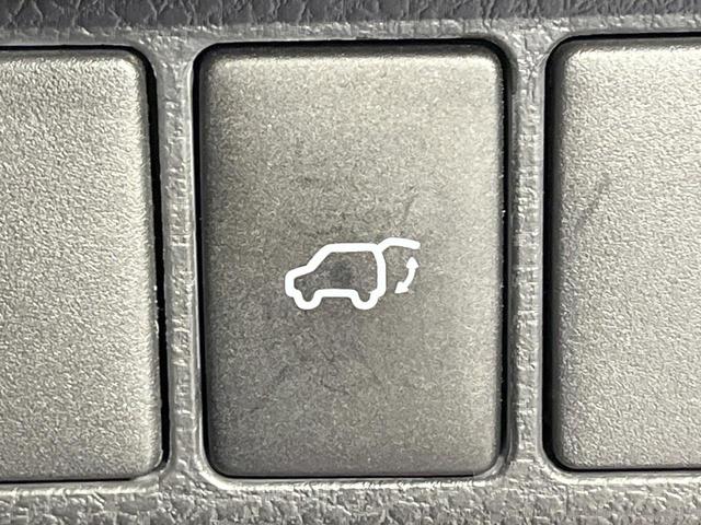 ハリアーハイブリッド プレミアム スタイルモーヴ 禁煙車 4WD モデリスタエアロ 衝突軽減装置 BIG-X9型ナビ バックカメラ ETC パワーバックドア クルーズコントロール ハーフレザーシート パワーシート 前席シートヒーター スマートキー(32枚目)