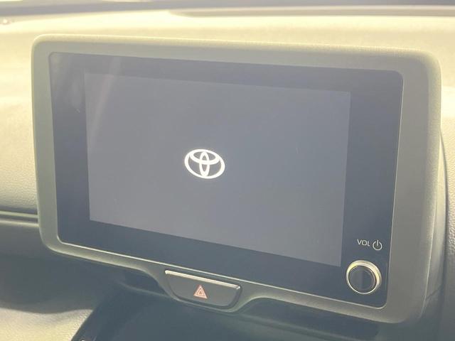 ヤリスクロス X 禁煙車 4WD 純正8型ディスプレイオーディオ バックカメラ 寒冷地仕様 衝突軽減装置 レーダークルーズ コーナーセンサー ETC オートハイビーム オートライト Bluetooth スマートキー(3枚目)